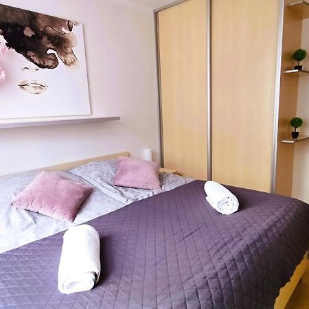 Apartament Orange Ostroda Bagian luar foto